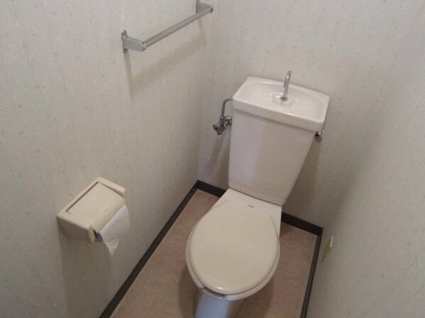 アゼリア府中の物件内観写真